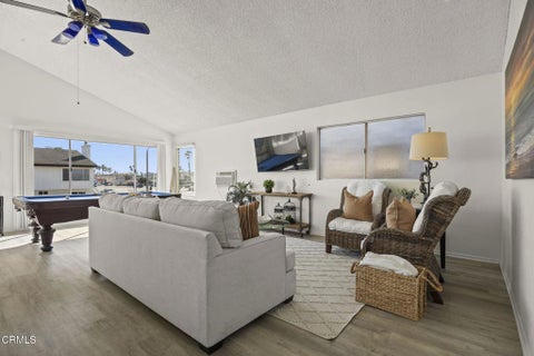 Tiny photo for 261 Hollywood Boulevard, Oxnard, CA 93035 (MLS # V1-39178)