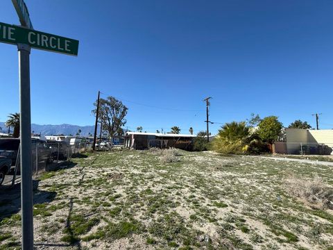 32421 Bowie Circle Thousand Palms CA 92276