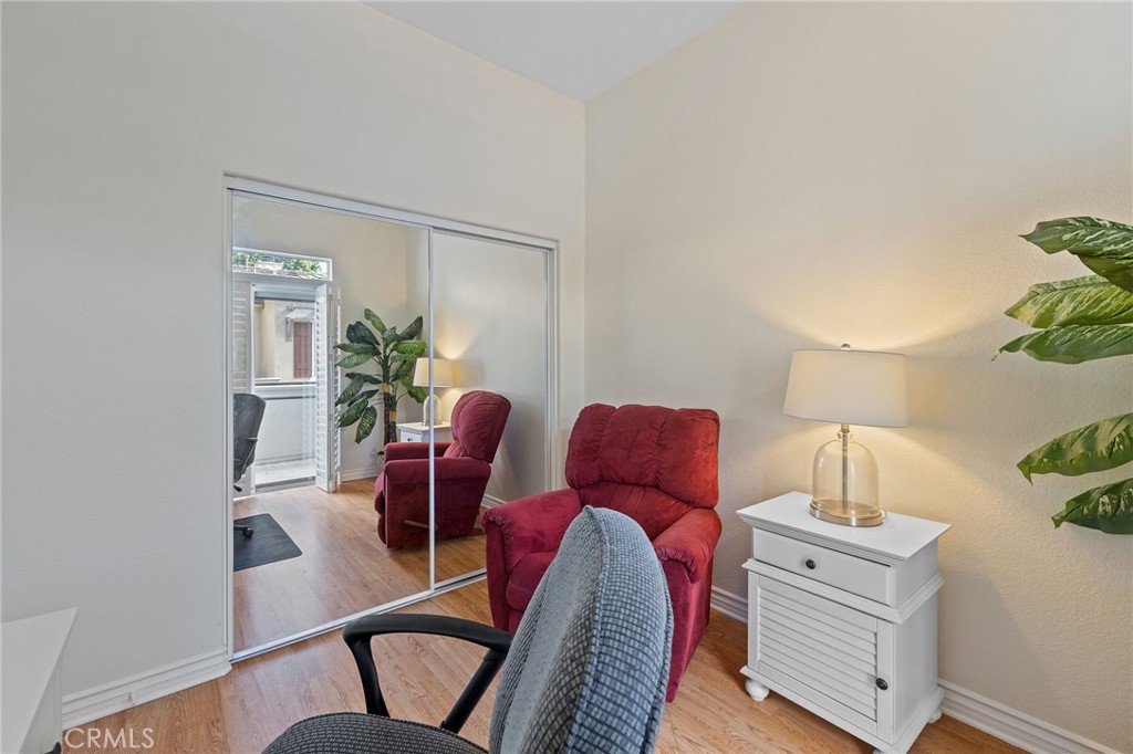 Bungalows - Residential