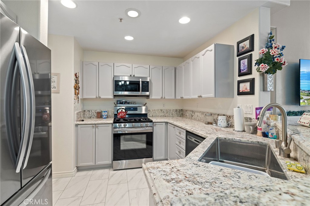 Bungalows - Residential