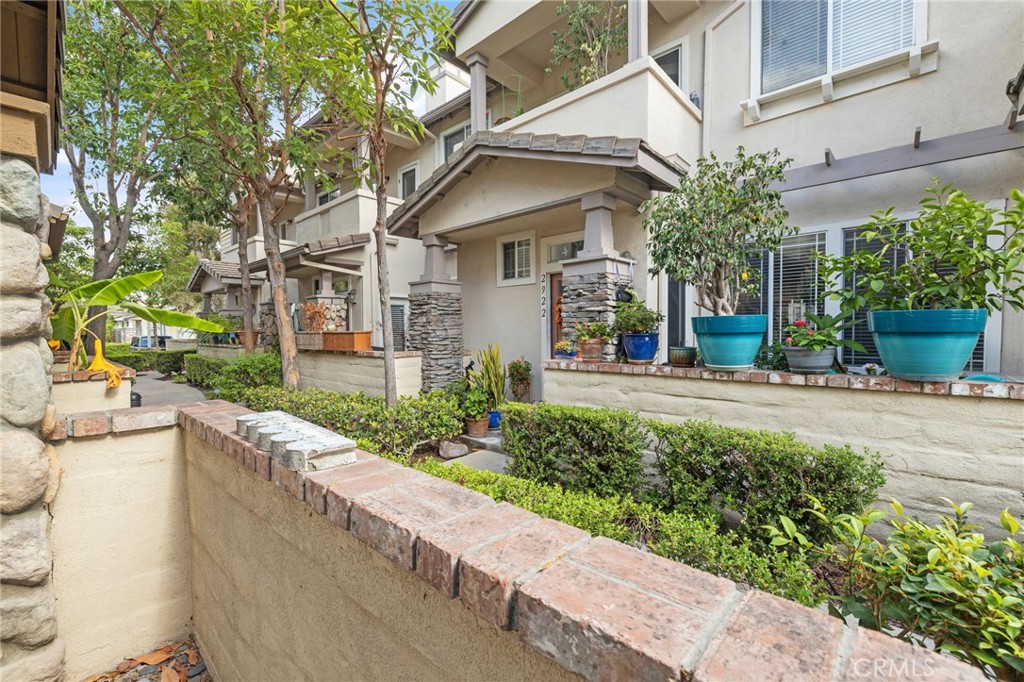 Bungalows - Residential