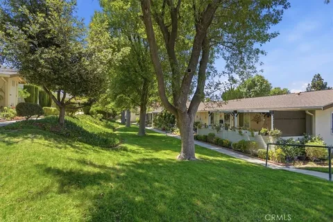 26831 Avenue Of The Oaks Unit A, Newhall, CA 91321 - MLS#: SR26083455