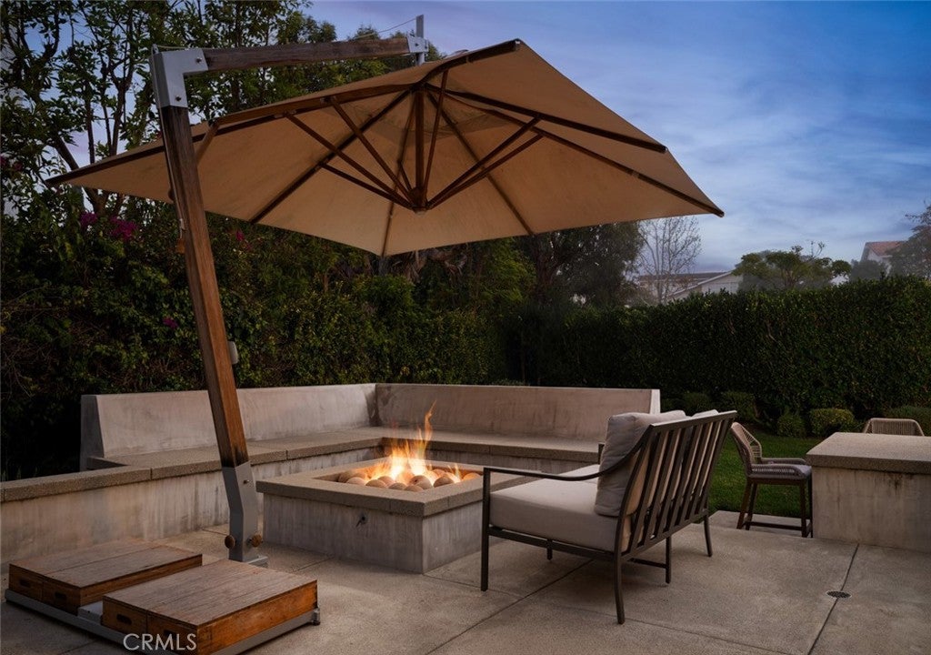 2056 Port Weybridge Place