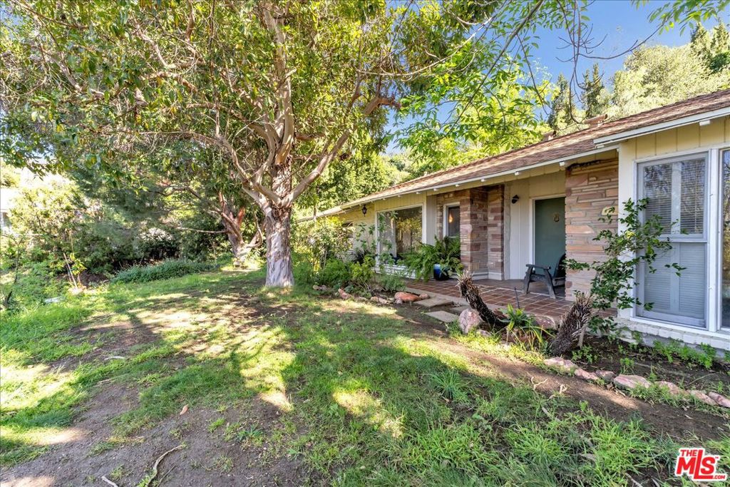 13084 Blairwood Drive