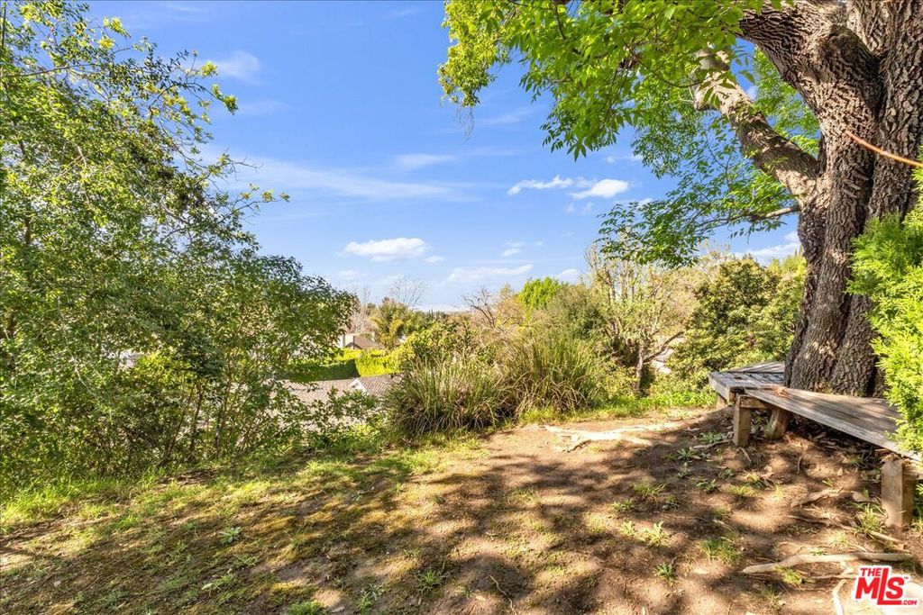 13084 Blairwood Drive