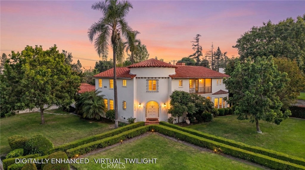 2932 Gainsborough Drive