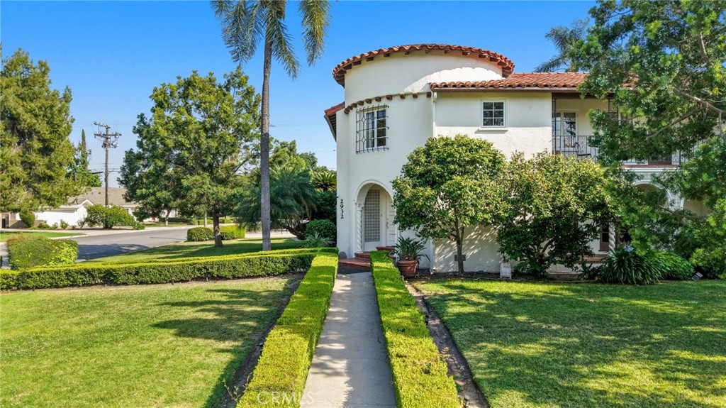 Properties 2932 Gainsborough Drive