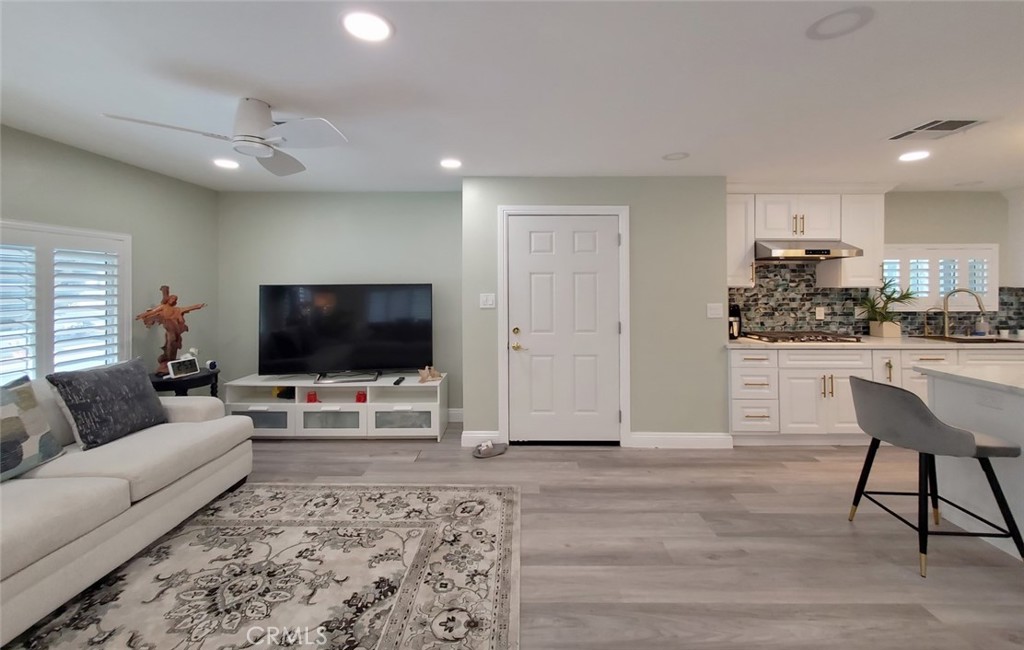 15300 Magnolia 96