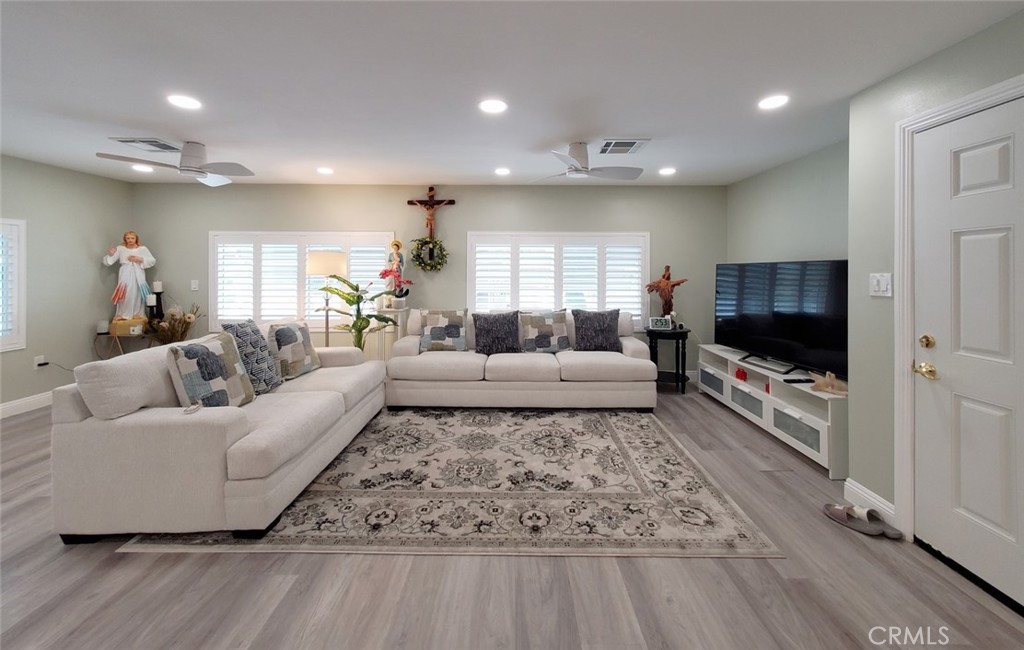 15300 Magnolia 96