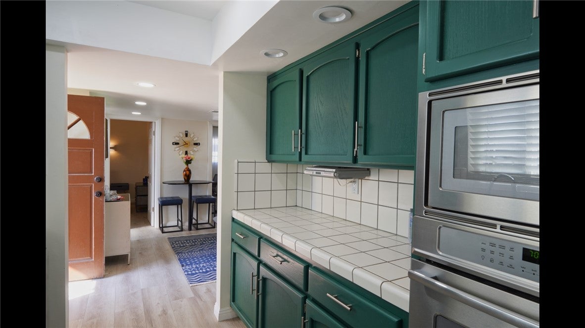 3206 Candlewood Drive
