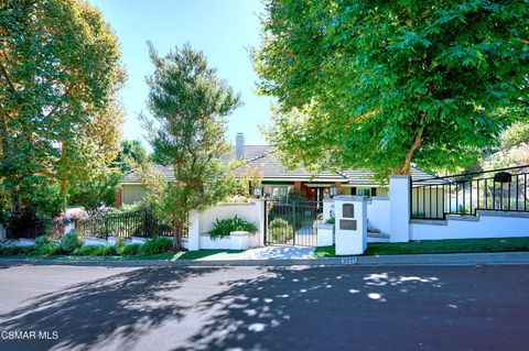 Photo of 3021 Palo Verde Circle, Camarillo, CA 93012 (MLS # 225005414) Photo of 3021 Palo Verde Circle, Camarillo, CA 93012 (MLS # 225005414)