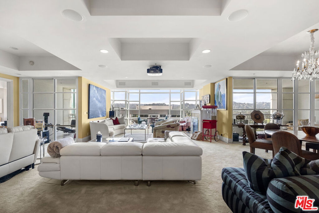 10380 Wilshire Boulevard 1501