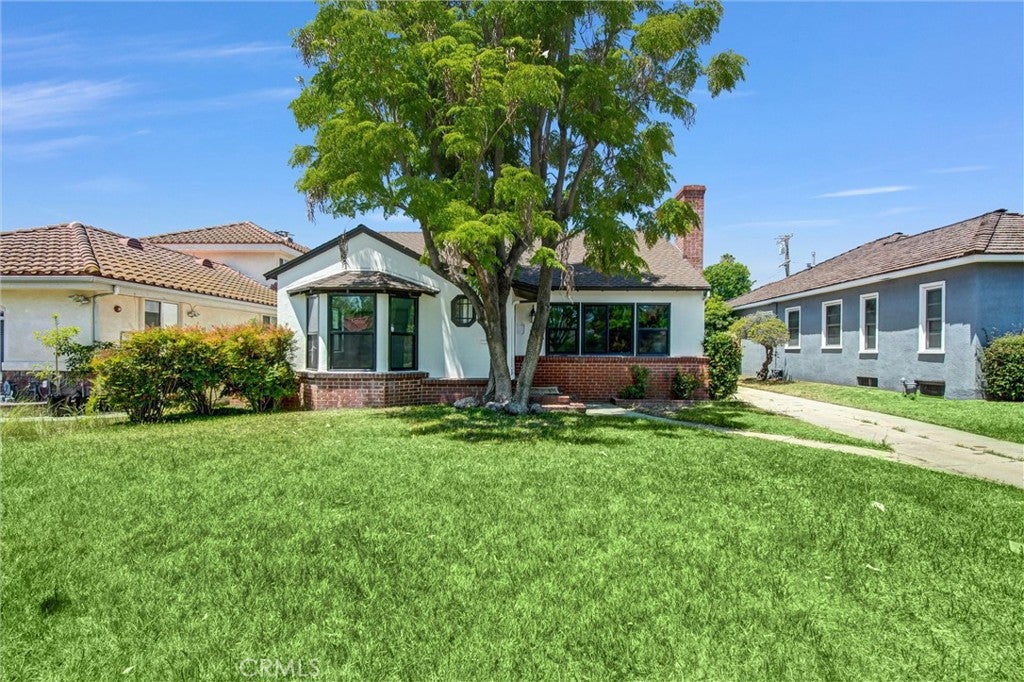 233 Rosemont Ave