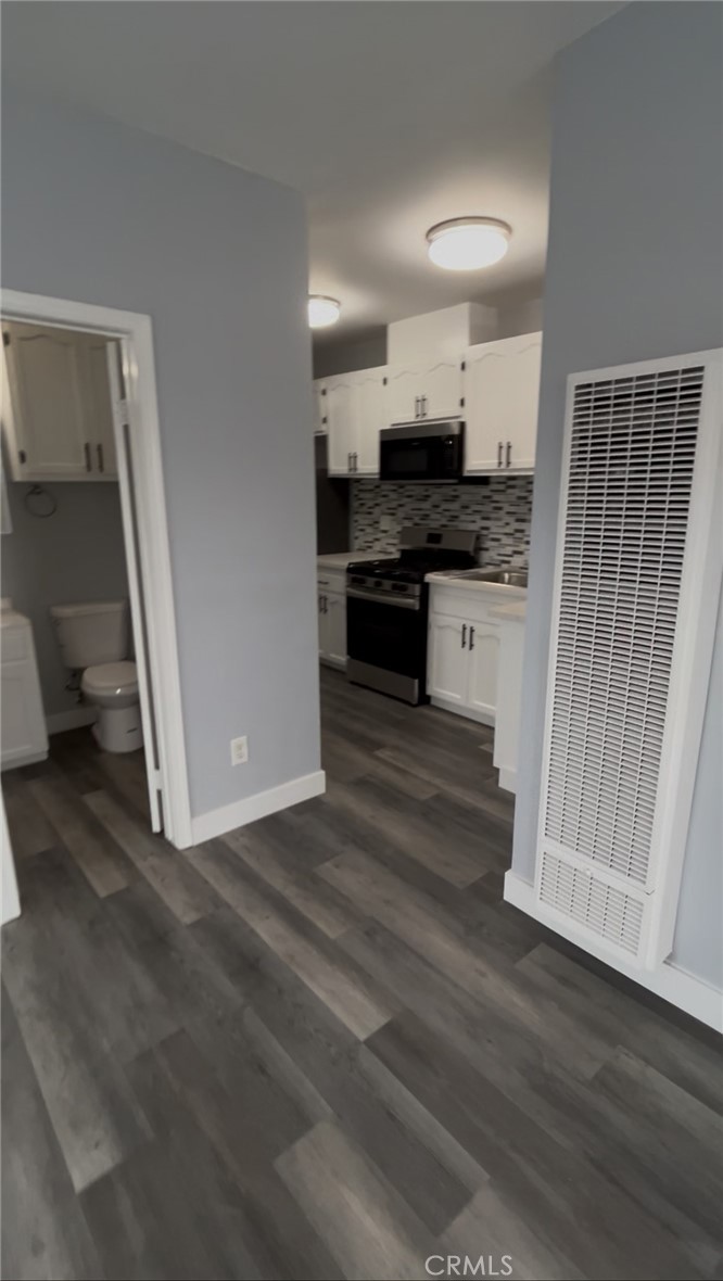 Properties 3 1032 S Normandie Avenue 201