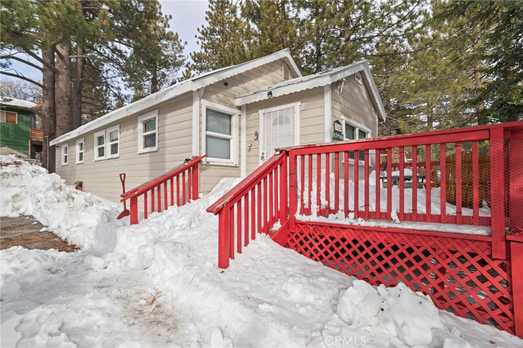 33424 Holcomb Creek Drive