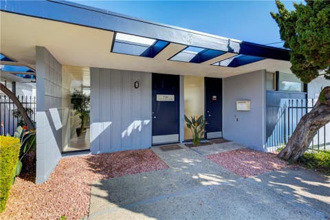 Photo of 739 W 9th Street, San Pedro, CA 90731 (MLS # PV26167163)