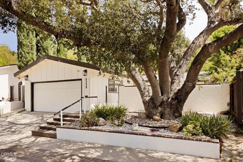 Photo of 4558 Don Pio Drive, Los Angeles, CA 91364 (MLS # P1-28506)