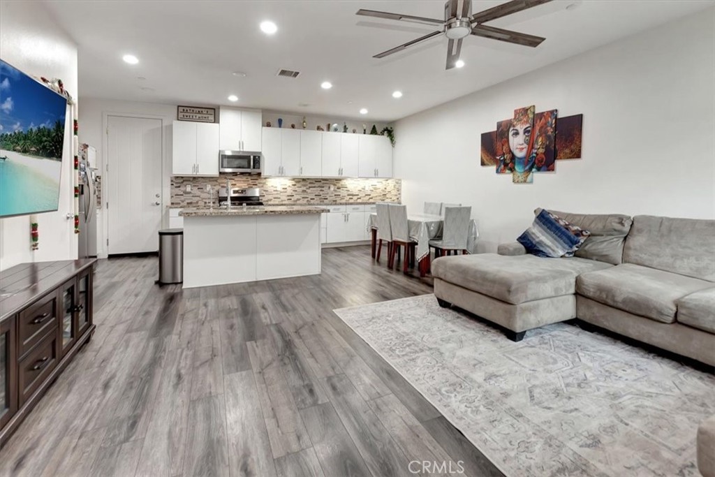 The Rowe - Residential Lease