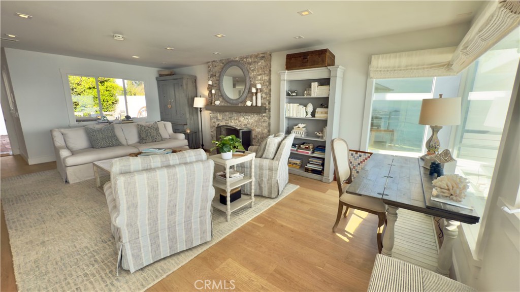 7 Camel Point Drive