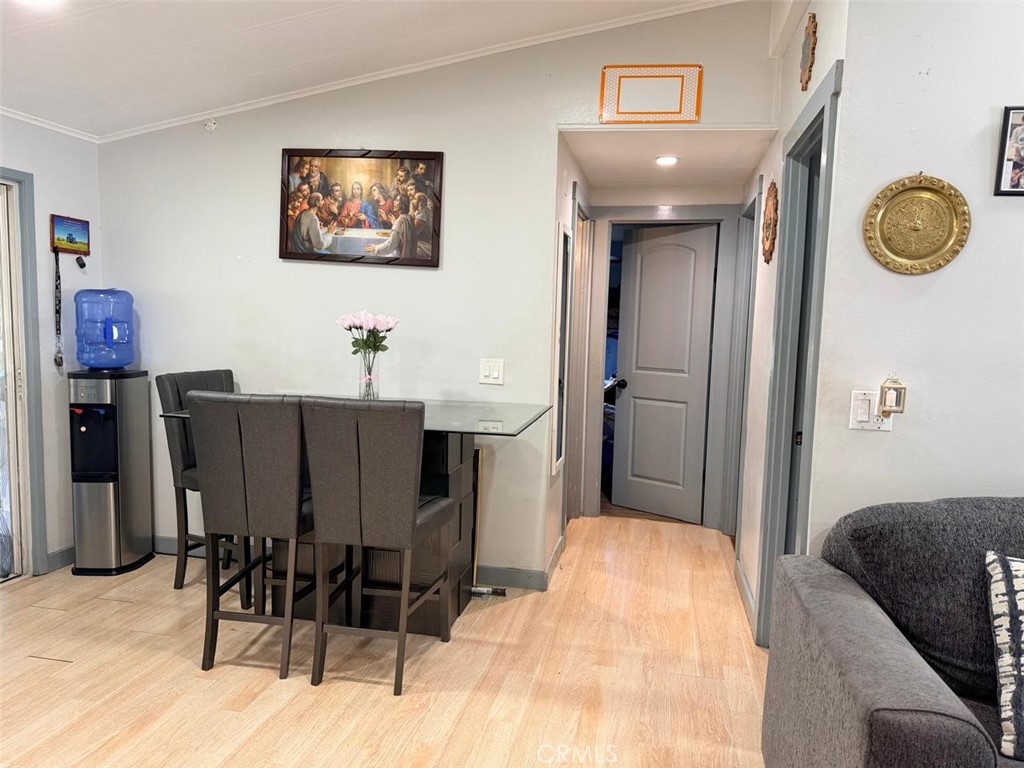 5700 Carbon Canyon 83