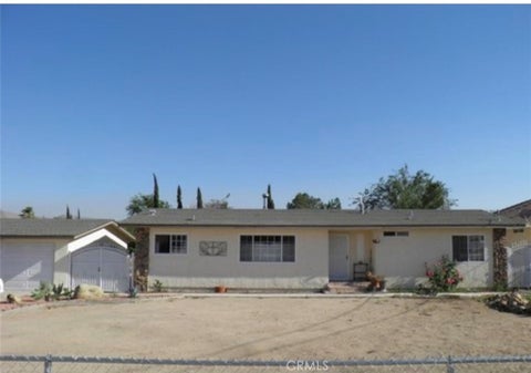 Photo of 18991 Madrone ST, Hesperia, CA 92345 (MLS # SR26178924)