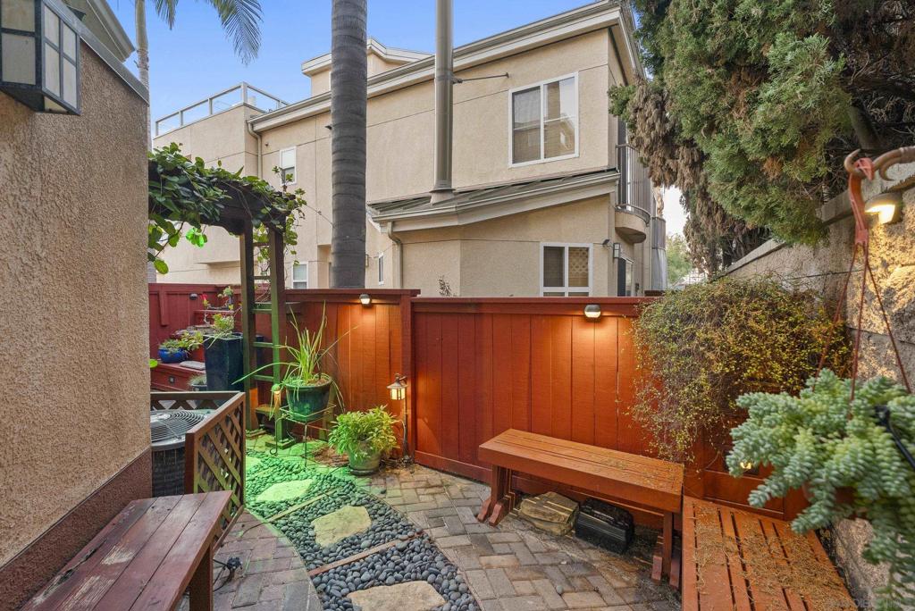 Oceanside - Residential