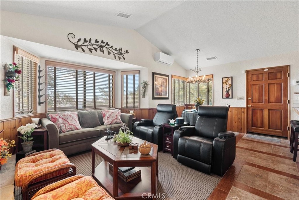Crestline (CRES) - Residential