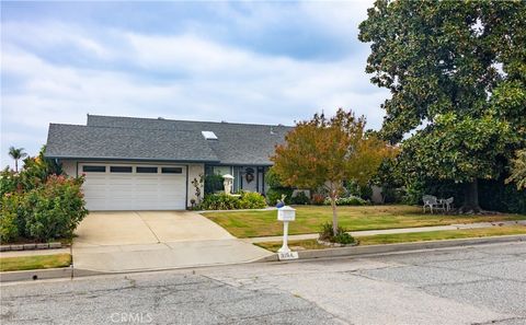 3154 Valaria Highland CA 92346