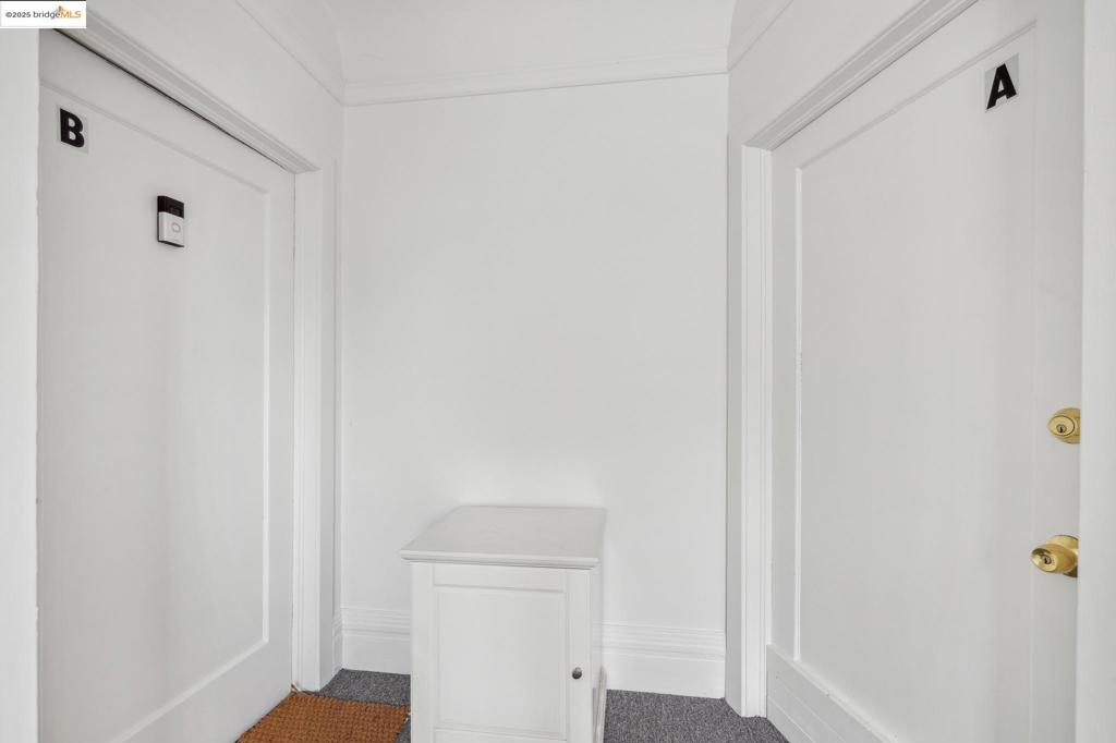 CENTRAL BERKELEY - Residential Income