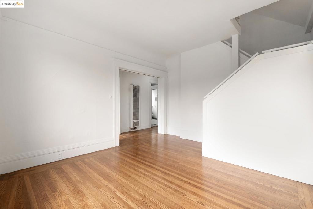 CENTRAL BERKELEY - Residential Income