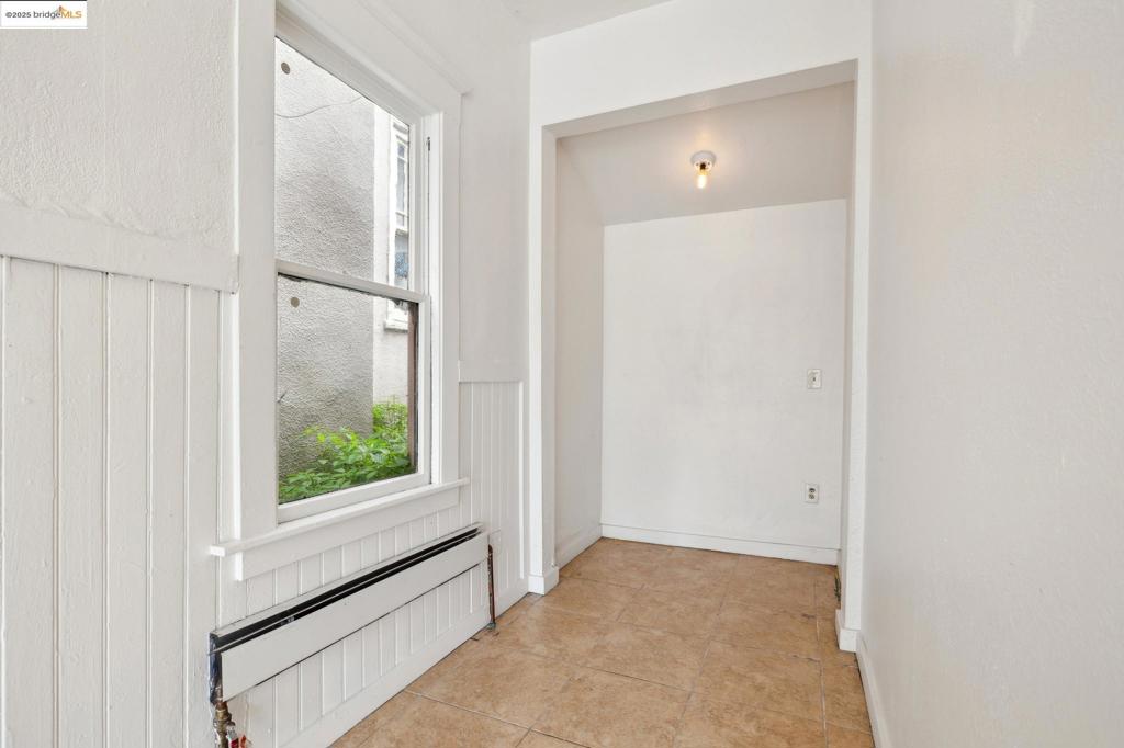 CENTRAL BERKELEY - Residential Income