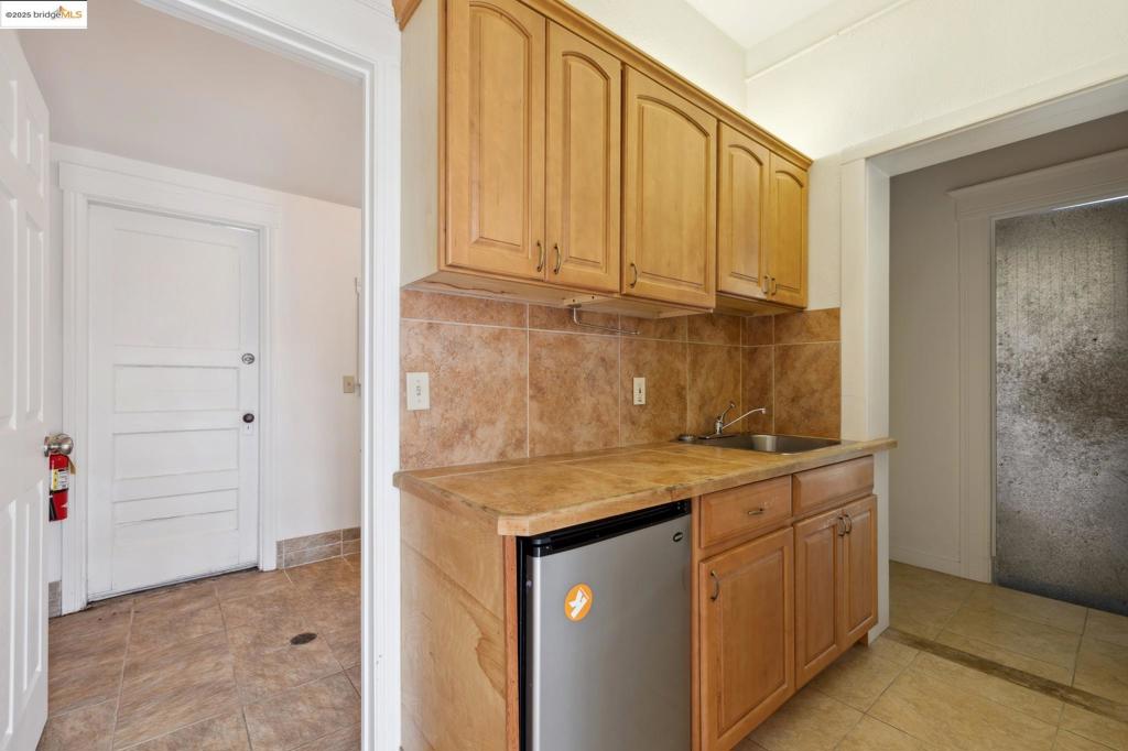 CENTRAL BERKELEY - Residential Income