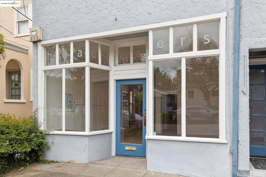 CENTRAL BERKELEY - Residential Income