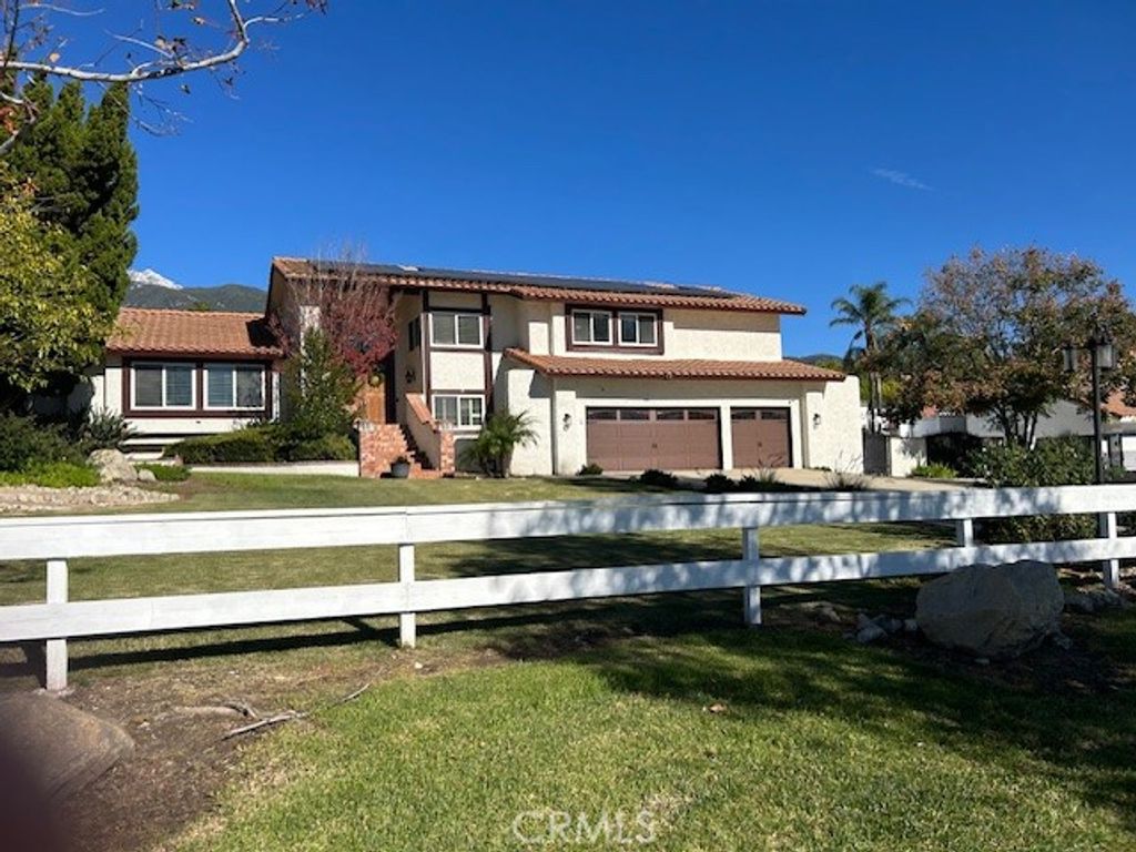 Photo of 10902 Wilson Ave, Rancho Cucamonga, CA 91737 (MLS # IV25266500)