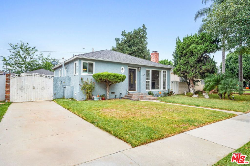 227 W Fuego Street