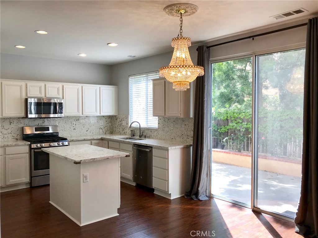 Glen Willows (GLNW) - Residential Lease