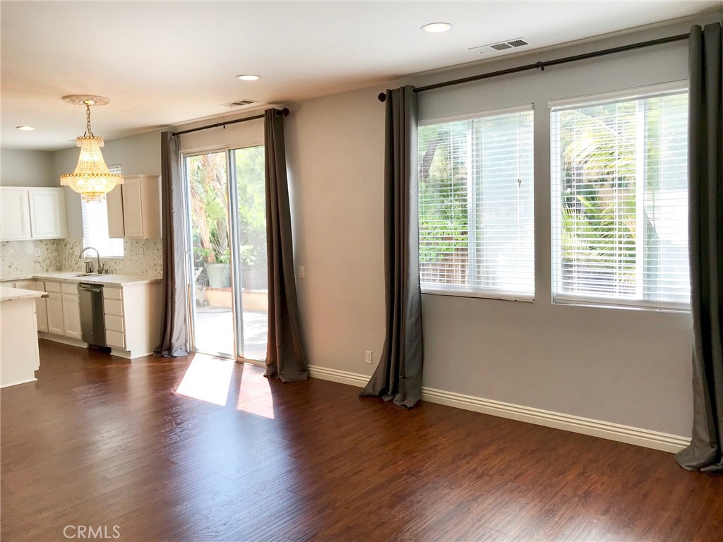 Glen Willows (GLNW) - Residential Lease