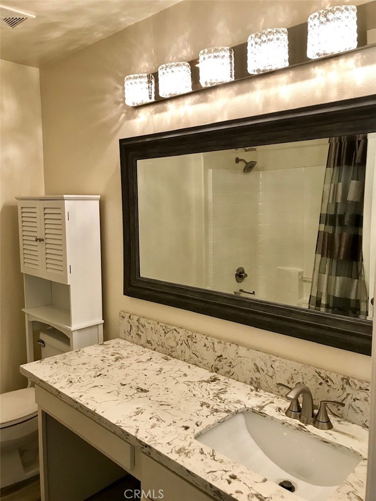 Glen Willows (GLNW) - Residential Lease