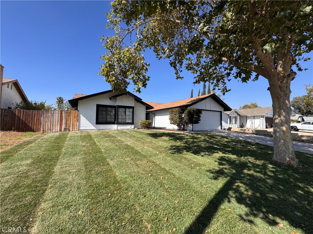 25944 Harriet Avenue