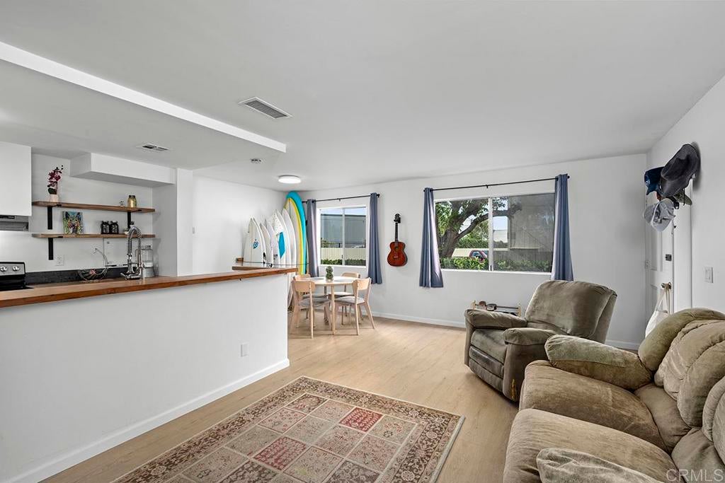 9851 Mission Viejo Ct 3
