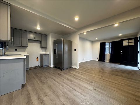 Photo of 323 W 47th Place, Los Angeles, CA 90037 (MLS # IG26054181)