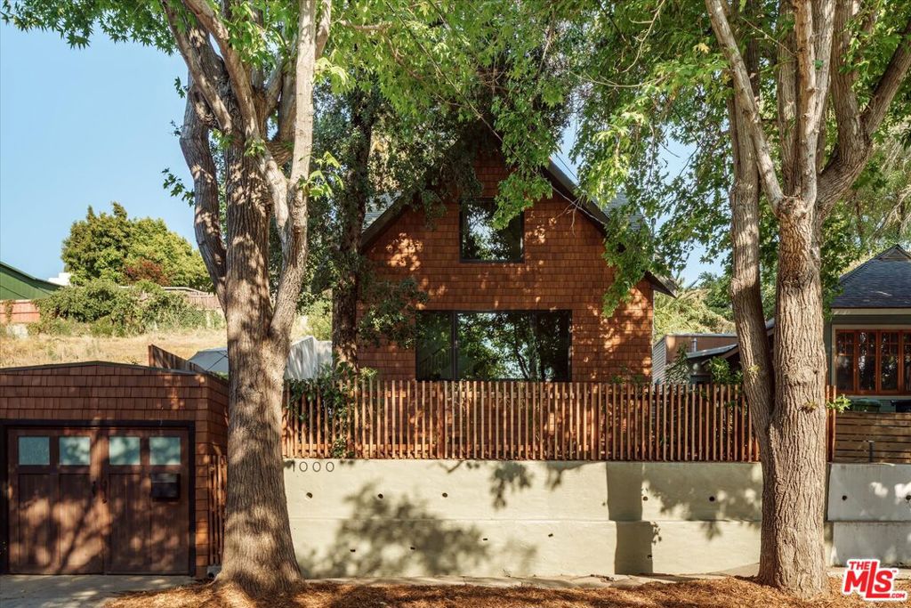 1000 Myra Avenue, Los Angeles CA 90029