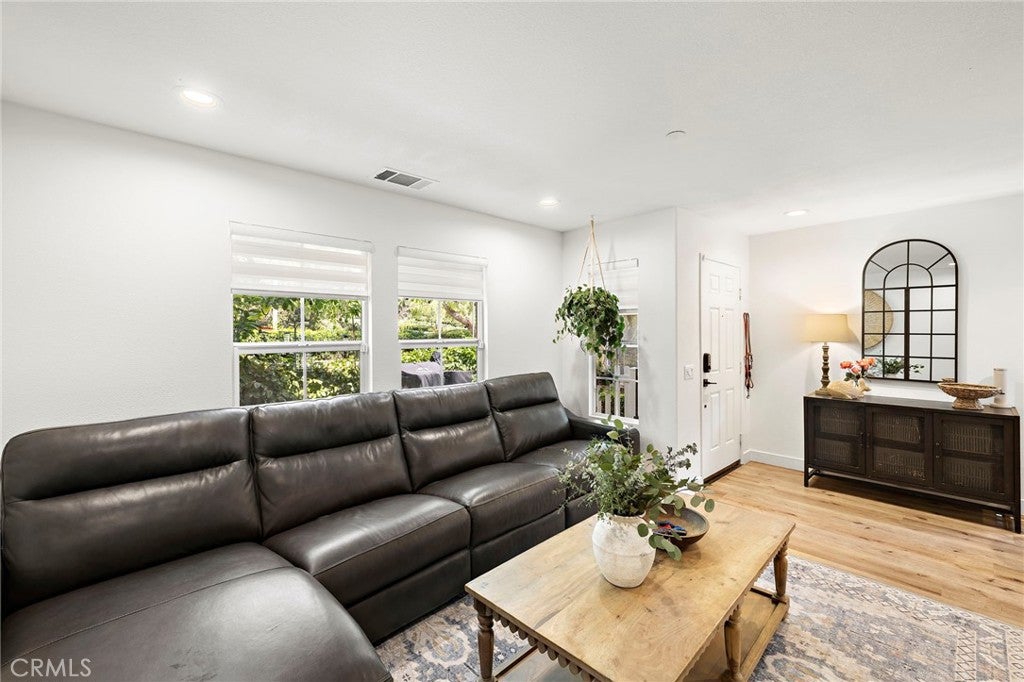 90 Three Vines Court, Ladera Ranch CA 92694 - Photo 10