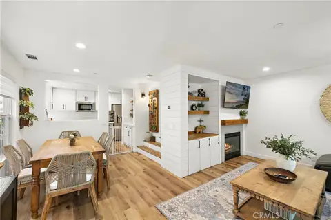 MLS: OC26081688