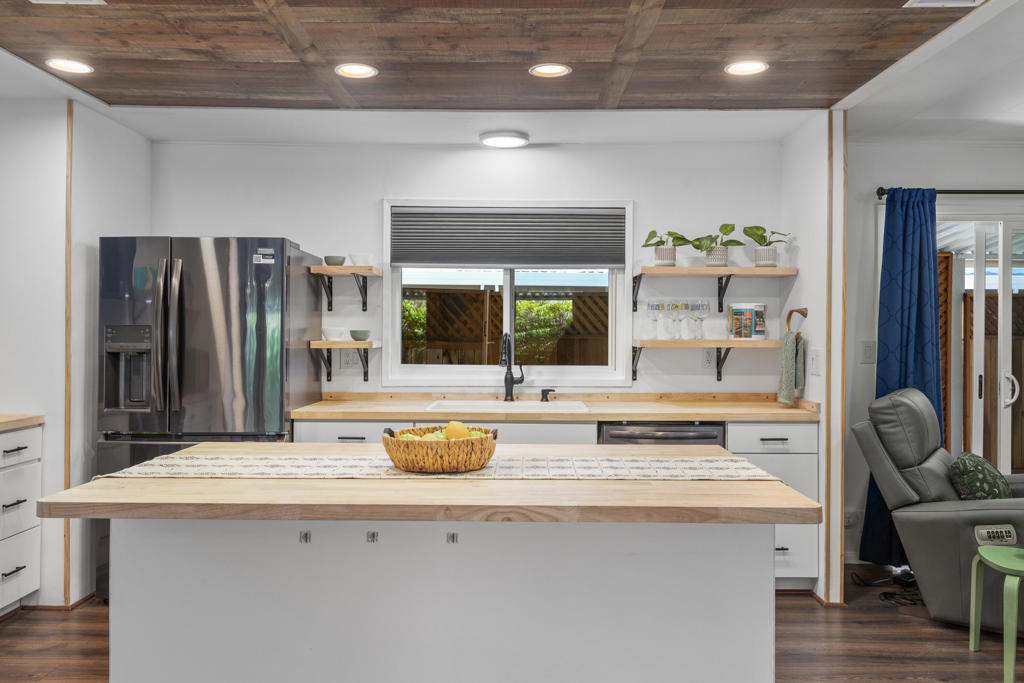 Palm Springs View Es - Manufactured In Park