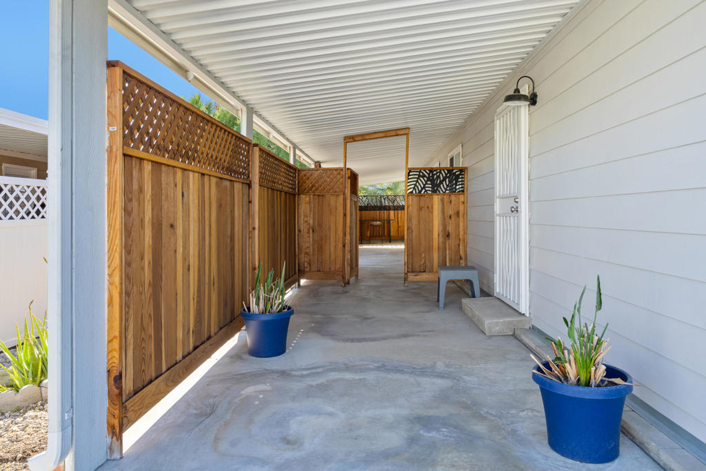 Palm Springs View Es - Manufactured In Park