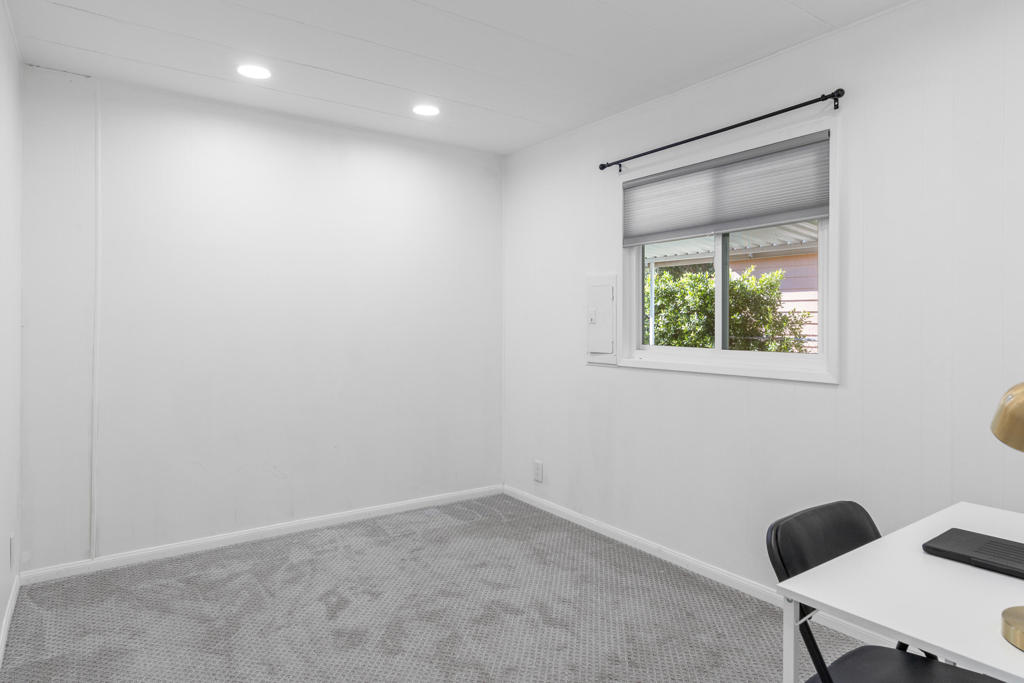 Palm Springs View Es - Manufactured In Park