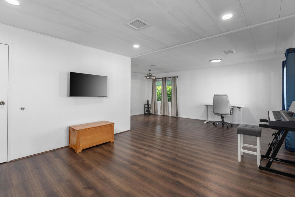 Palm Springs View Es - Manufactured In Park