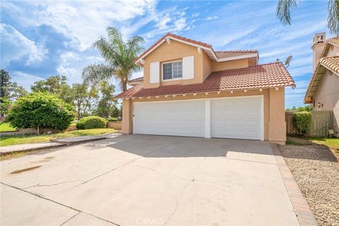 Photo of 16855 Arroyo Park Drive, Moreno Valley, CA 92551 (MLS # IV25224250) Photo of 16855 Arroyo Park Drive, Moreno Valley, CA 92551 (MLS # IV25224250)
