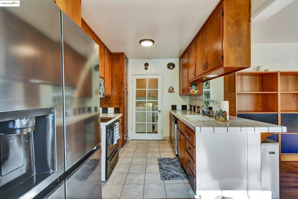 EL CERRITO - Residential